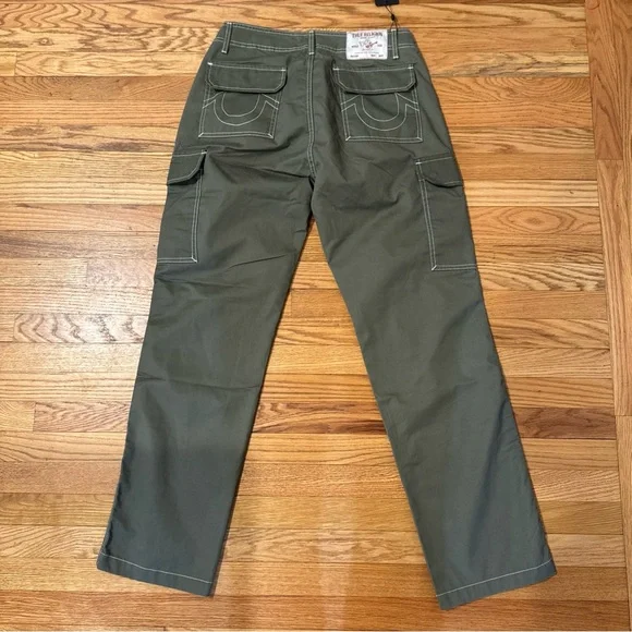 True Religion Cargo Pants Kalamata Green White Stitch Mens Size 32x32